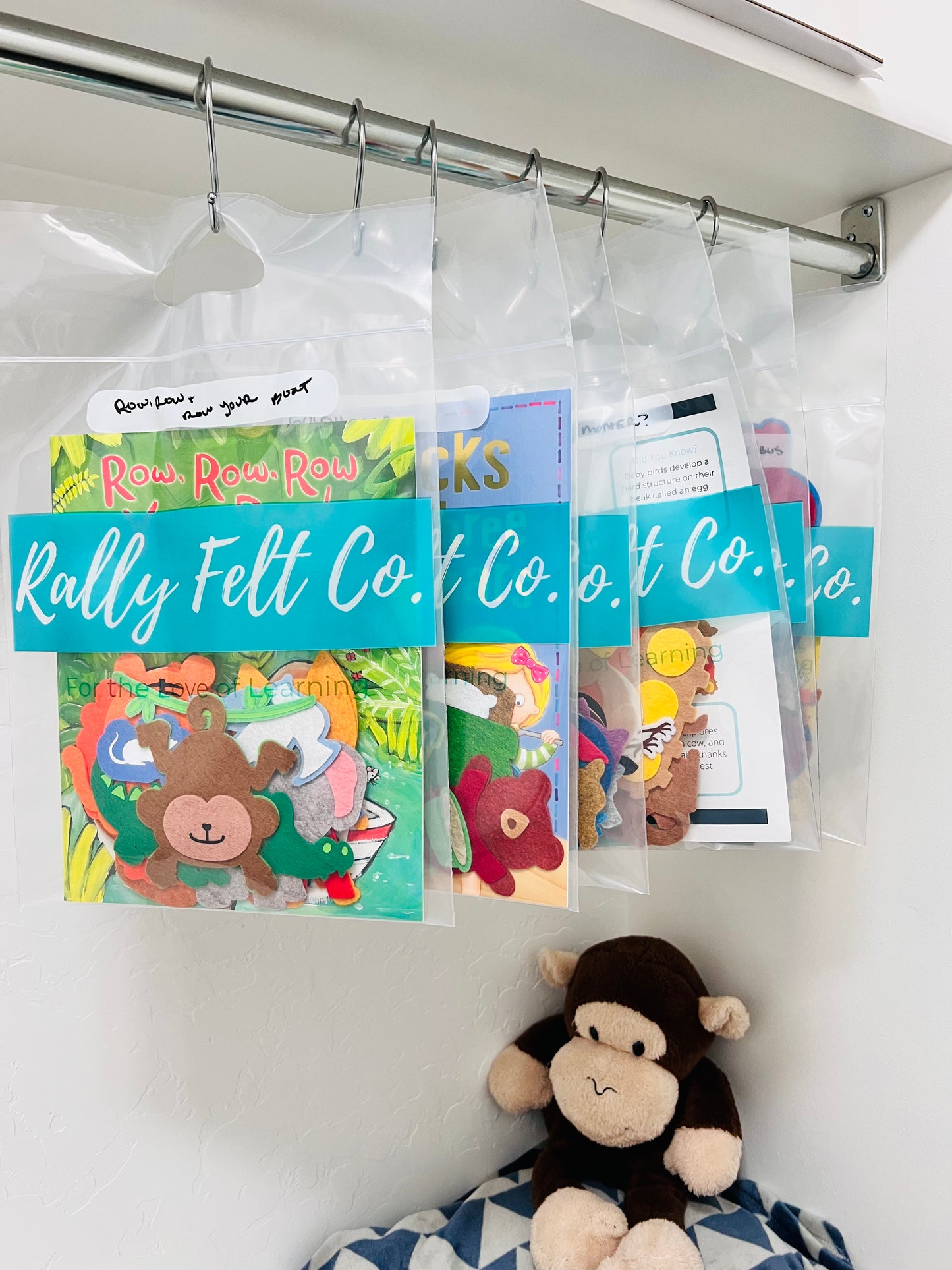 10 Rally Hanging Storage Bags