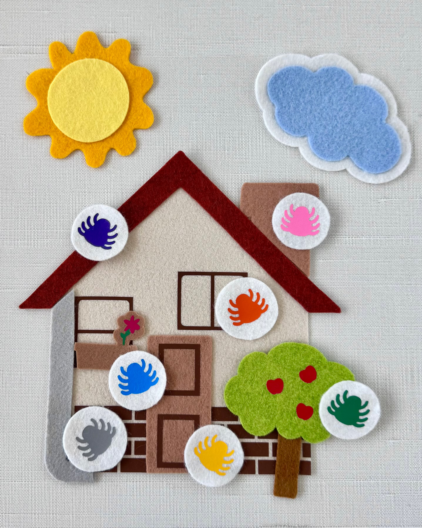 THE MONTHLY BOOK & FELT BOX