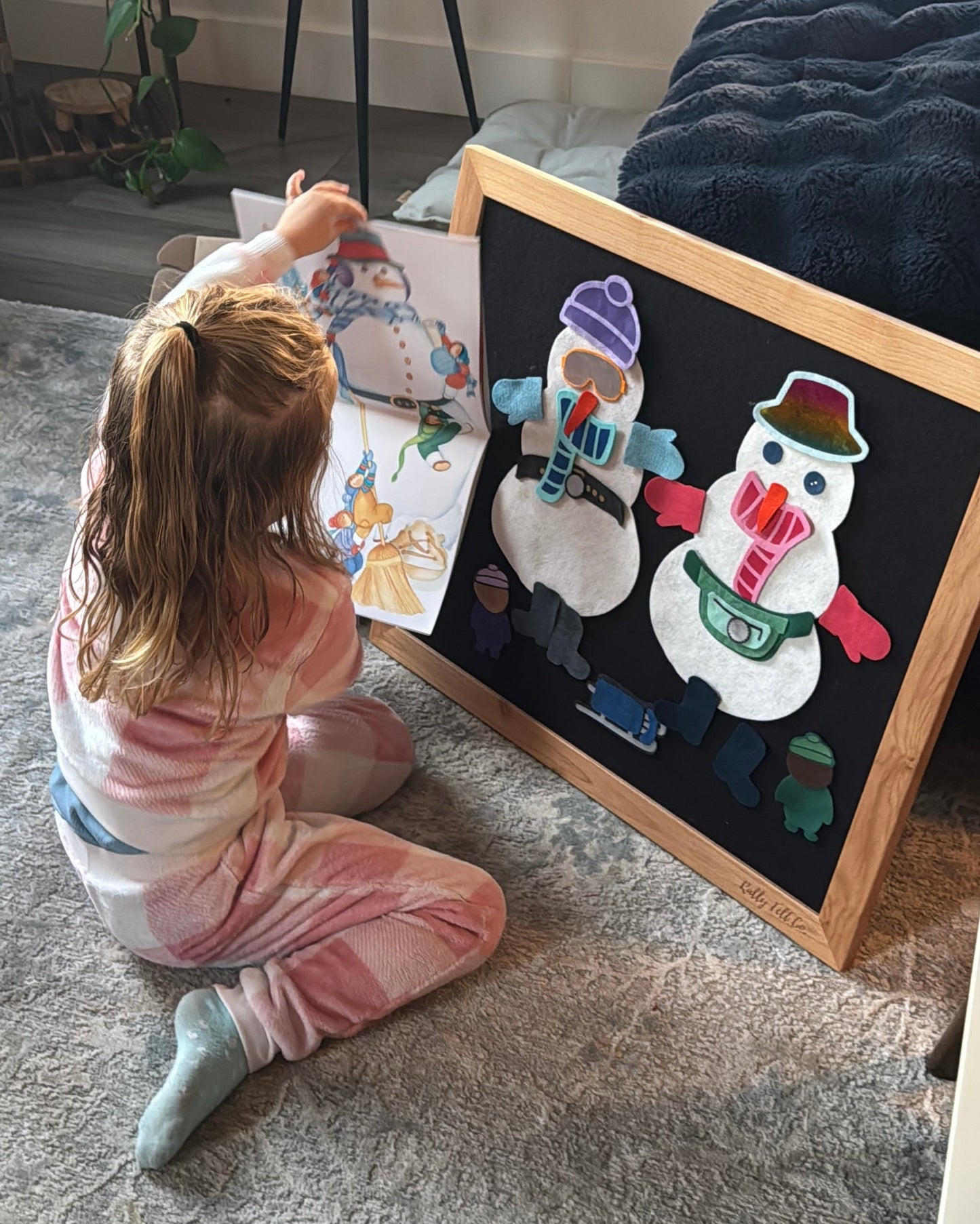 (1 Year Prepay) THE MONTHLY BOOK & FELT BOX